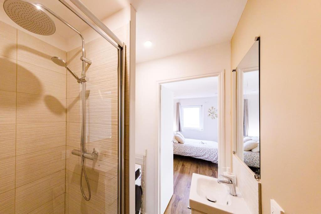 ריימס Joli Appartement, Le Bouchon Remois, Centre Ville מראה חיצוני תמונה